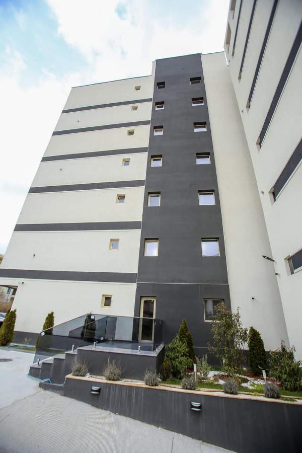 Lemon Bite Studio Stefan Building นาโวดาริ ภายนอก รูปภาพ